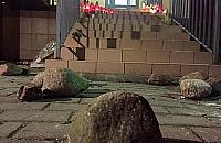 Zadyma w imię protestu przeciw brutalności policji