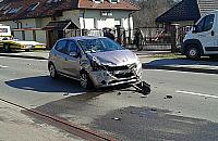 Niebezpieczny wypadek przed sklepem na Bohaterów