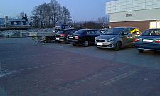 Parkuj jak szlachta pod Biedronką