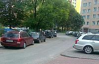 Brak pomysłu na osiedlowe parkingi i garaże