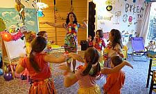 Pozytywnie zakręcona - Pszczółka Gosia