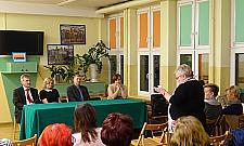 Burmistrz zdradza plany dla bazaru Trocka i budowy metra. Nic nowego