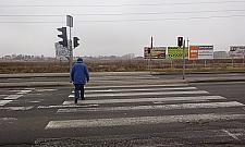 Lazurowa przy Człuchowskiej: dla pieszych non-stop czerwone