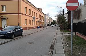 Uliczki Starych Bielan dwukierunkowe dla rowerów?