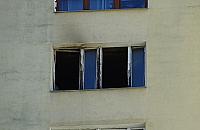 Kobieta zginęła w płomieniach przez zablokowaną drogę pożarową?