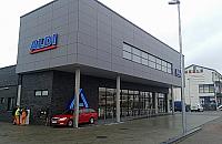 Aldi ruszy pod koniec kwietnia. A wiata przystankowa?