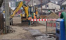 Kanalarze biorą się za Głębocką przy Lewandowie