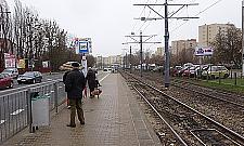 Wiaty przystankowe stoją przy ulicach... bez autobusów. Zostaną przeniesione?