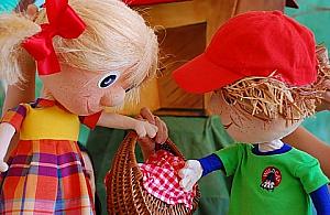 Dokąd z dzieckiem ? Na teatrzyk o "Jasiu i Małgosi".