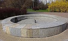 Skwer Wiecha w oku Wielkiego Brata