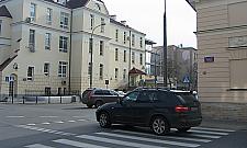 Rondo przy szpitalu na Żelaznej?