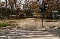 Nielegalnie przez tory? Kiedy innego wyjścia nie ma...