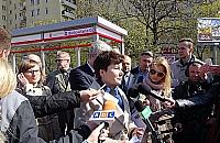 Lans z okazji postawienia wiaty przystankowej