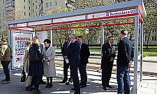 Lans z okazji postawienia wiaty przystankowej