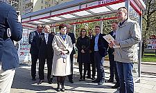 Lans z okazji postawienia wiaty przystankowej