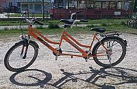 Niewidomy na rowerze? Na Bielanach to możliwe