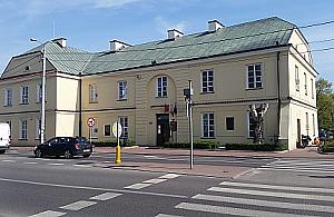 Ratusz w karczmie i XIX-wieczna poczta. Witamy w Jabłonnie