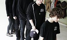 Młodzi ludzie robią teatr w Radości