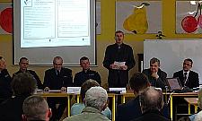 "Zaraz go strzelę w pysk". Awantura o progi na Zaciszu