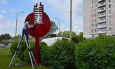 Wielkie czyszczenie rzeźb na Kasprzaka