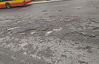 Pętla Nowodwory: dziur więcej niż asfaltu