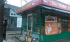 Zapomniany pawilon przy Olbrachta. Jeszcze postoi