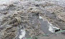 Czy(m) oczyszczalnia "Czajka" zatruwa(ła) Wisłę?