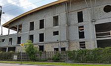 Osiedle i centrum dla młodzieży rosną przy Strużańskiej