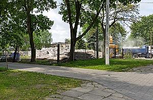 III Parcela wciąż się rozbudowuje