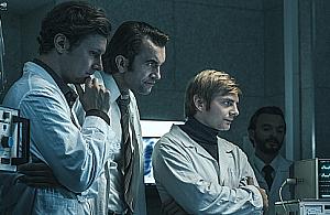 Pokaz filmu "Bogowie" w Art.Bemie