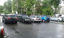 Bródno chce parkingów! Sprawa zaniedbana od lat