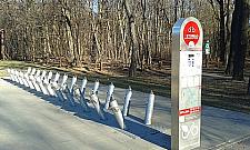 Uczelnia w rezerwacie. Dewastacja czy troska?