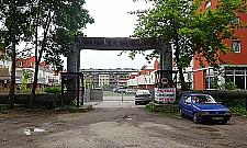 Trwa walka o zakopanie rury na Młocinach