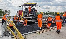 Wiadukt "spływa" do Połczyńskiej