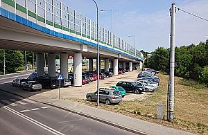 Walka o parking park&ride Płudy trwa