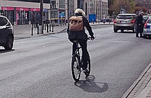 Czemu rowerzyści "blokują ruch"?