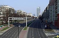Dzielnica jezdni� podzielona: dlaczego nie b�dzie nowych zebr?