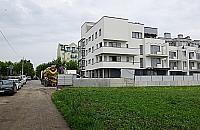 Rosną nowe bloki - z widokiem na S8 i pola cebuli