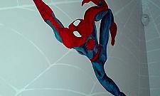 Krystian Kwaśny - perkusista z pędzlem w ręce