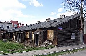 Smutny koniec drewnianego domu