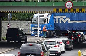 Tir zablokował Gwiaździstą