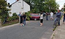 Jechał ponad setką, wjechał autem w dom i... uciekł