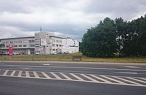 Ławka z widokiem na... budowę