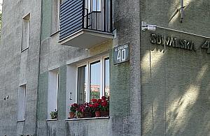 Najlepiej oznakowany blok w Warszawie?