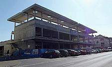 Budują czy burzą galerię handlową na Mrugacza?