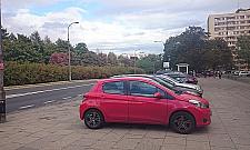 Co ważniejsze dla Bródna: parkingi czy książki?