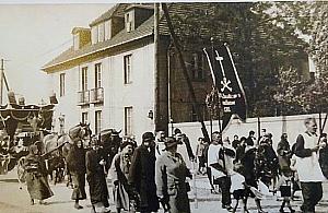 Przedwojenny kondukt pogrzebowy na Białołęckiej