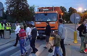 Blokując śmieciarki protestowali przeciwko smrodowi
