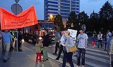 Blokując śmieciarki protestowali przeciwko smrodowi