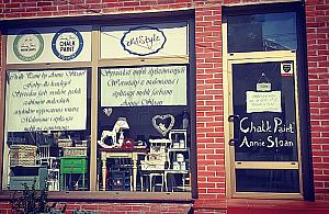 Jak stworzyć mebel z duszą? Polecamy pracownię na Batorego